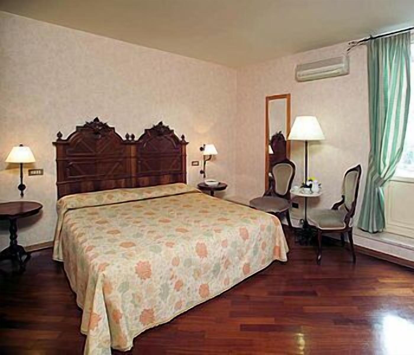 Hotel Fortuna Perugia Bagian luar foto