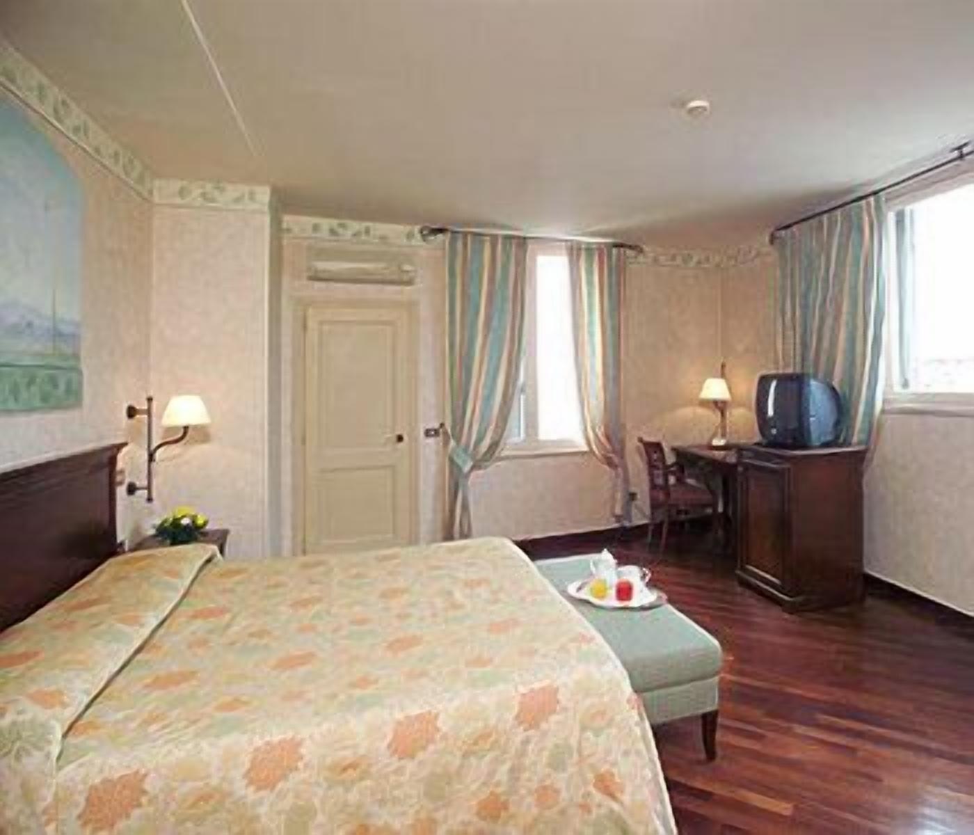 Hotel Fortuna Perugia Bagian luar foto