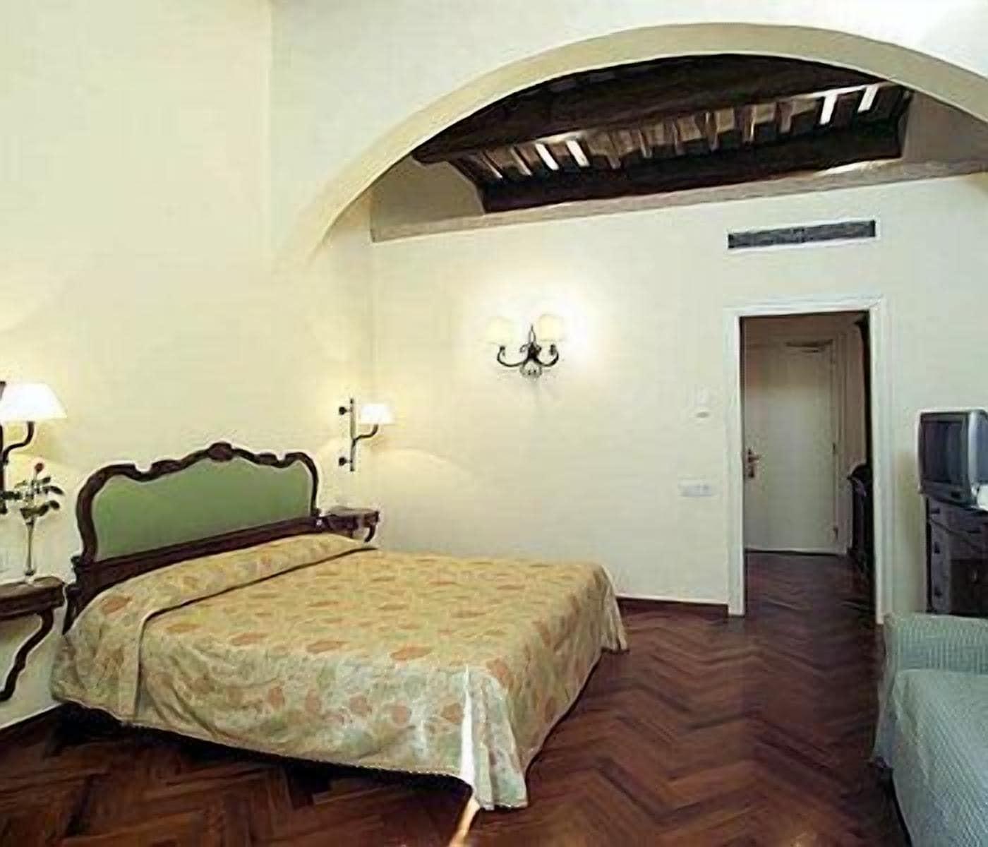 Hotel Fortuna Perugia Bagian luar foto