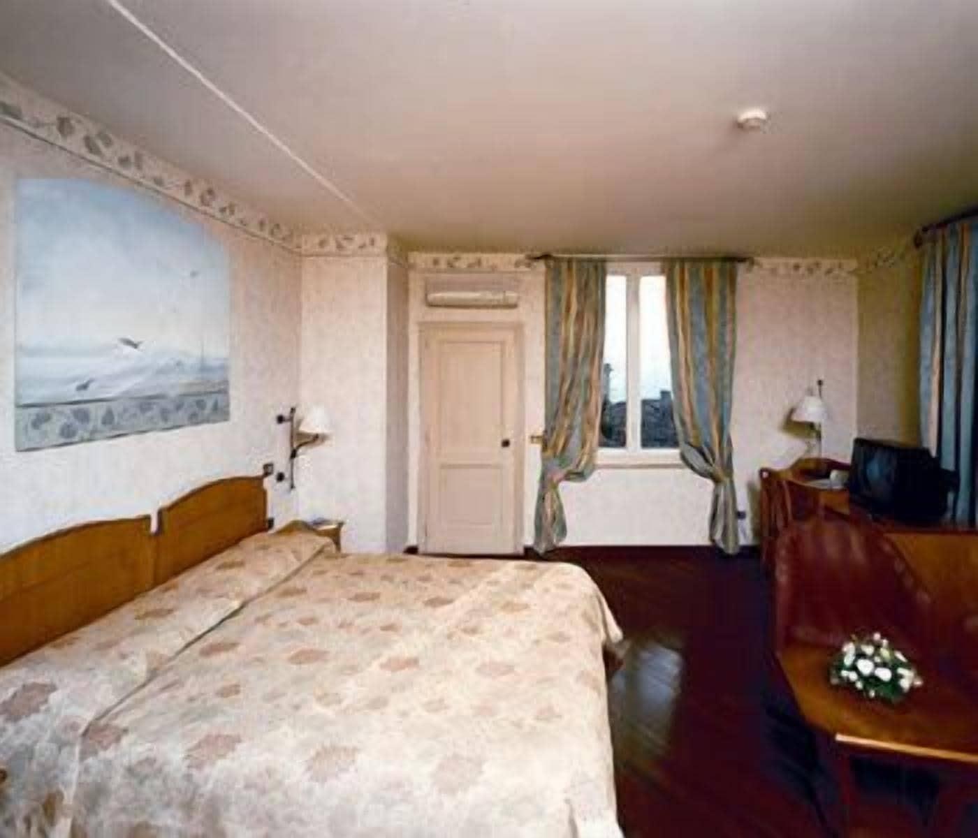 Hotel Fortuna Perugia Bagian luar foto