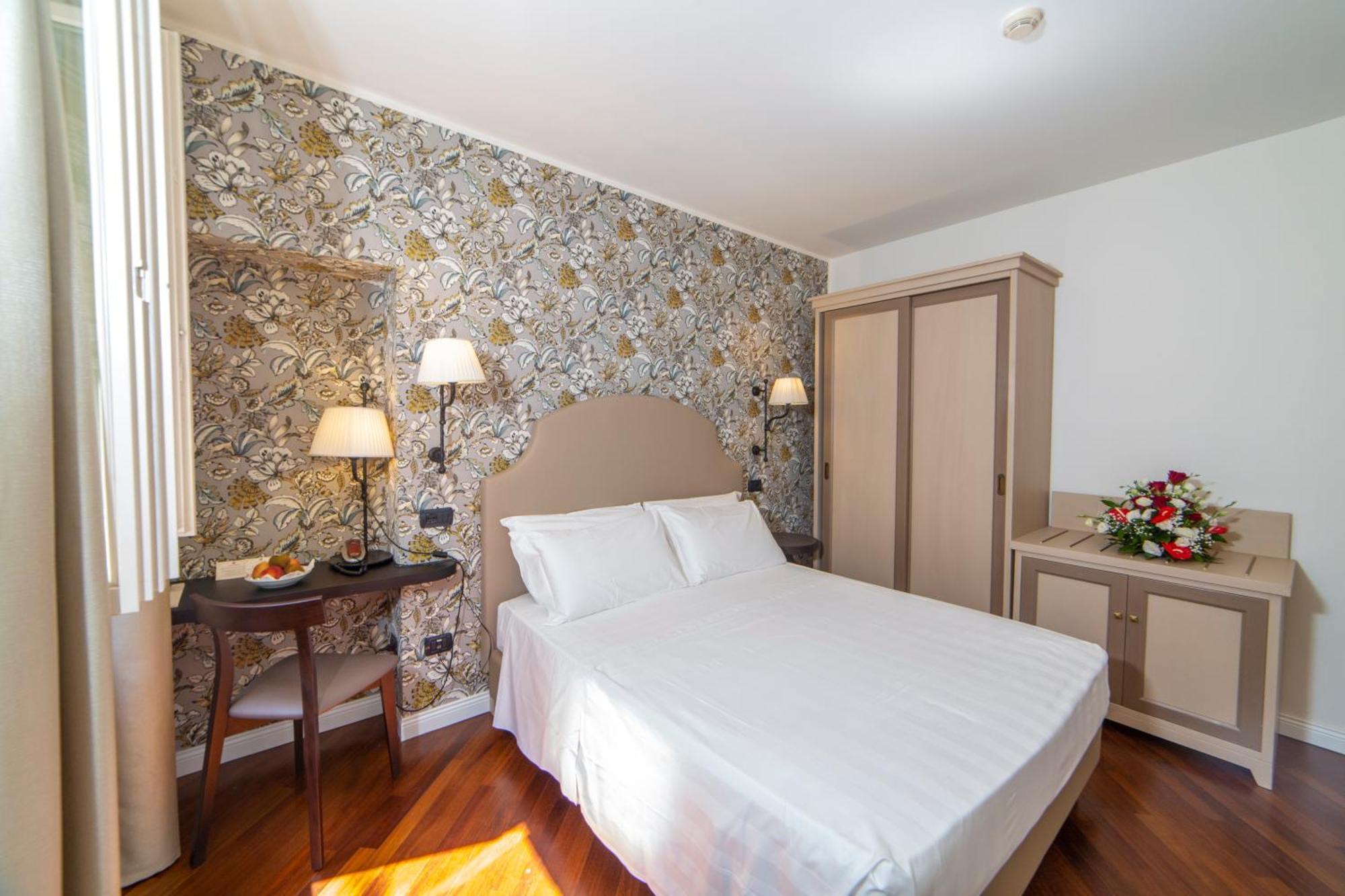 Hotel Fortuna Perugia Bagian luar foto