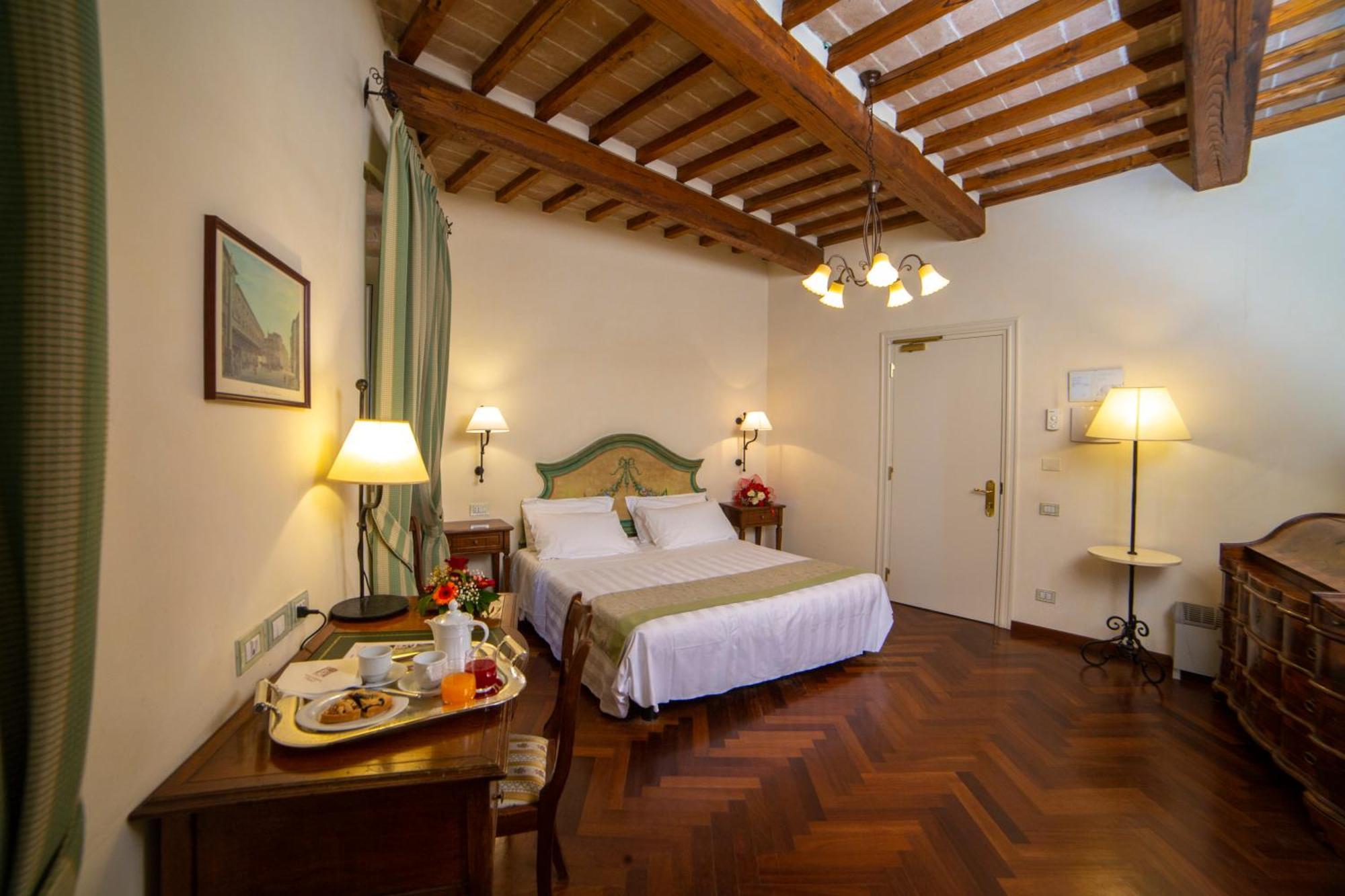 Hotel Fortuna Perugia Bagian luar foto