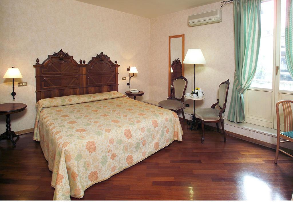 Hotel Fortuna Perugia Bagian luar foto