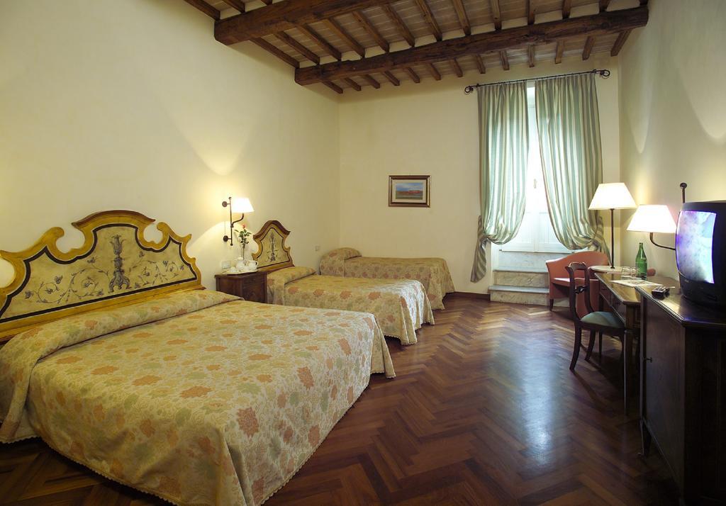 Hotel Fortuna Perugia Bagian luar foto